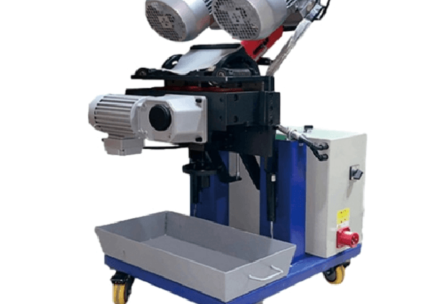 士元直角中空减速机在钢板铣边机上的应用 拷贝.png